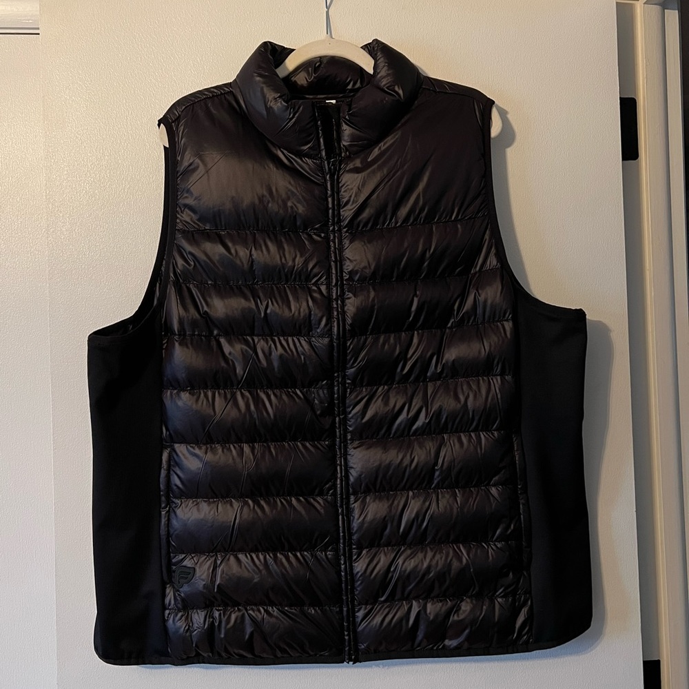 Fabletics Elliot Puffer Vest - Black 1X